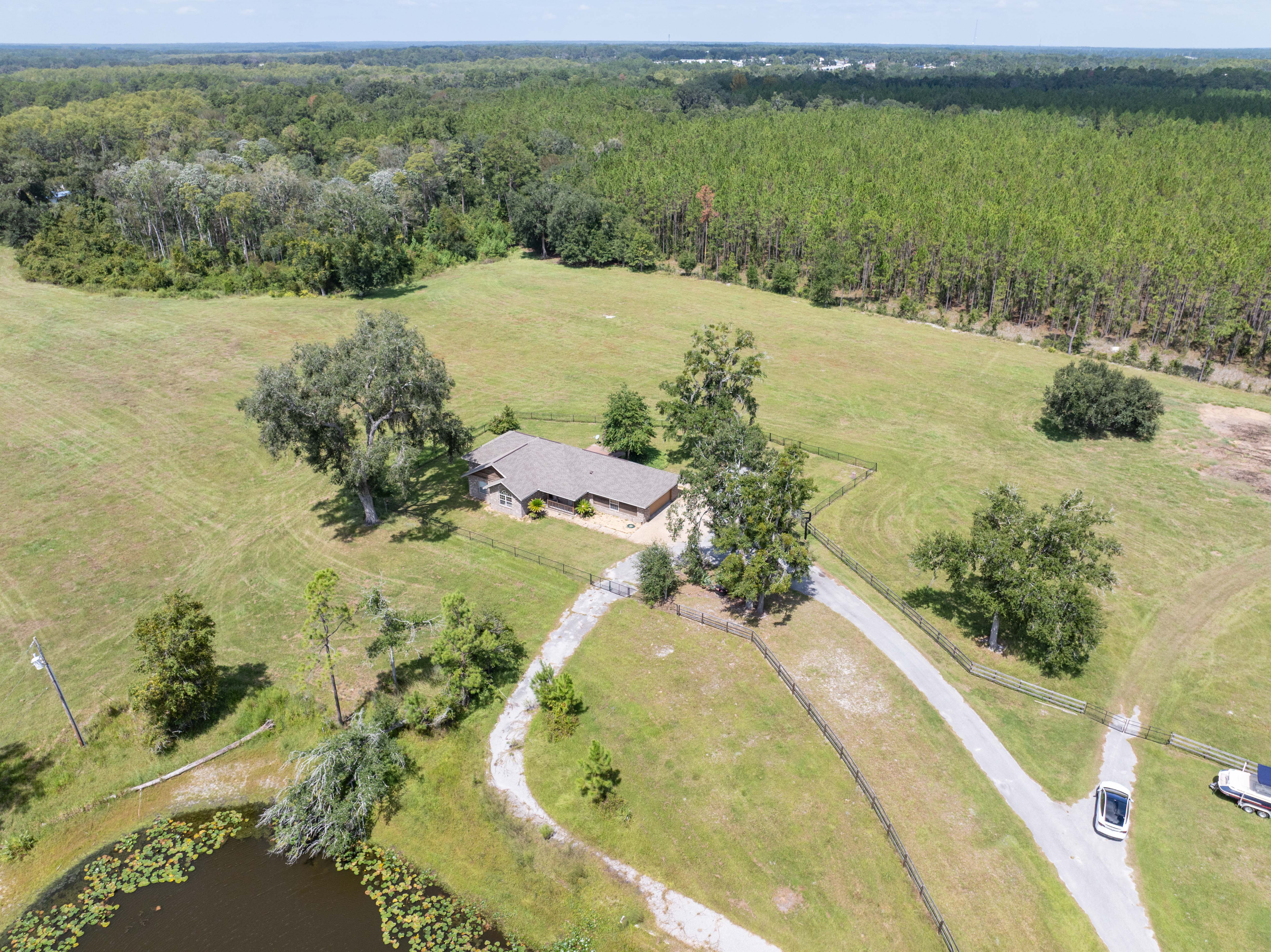 LAKE CITY, Florida, 32024, United States, 3 Bedrooms Bedrooms, ,2 BathroomsBathrooms,Residential,For Sale,1948883