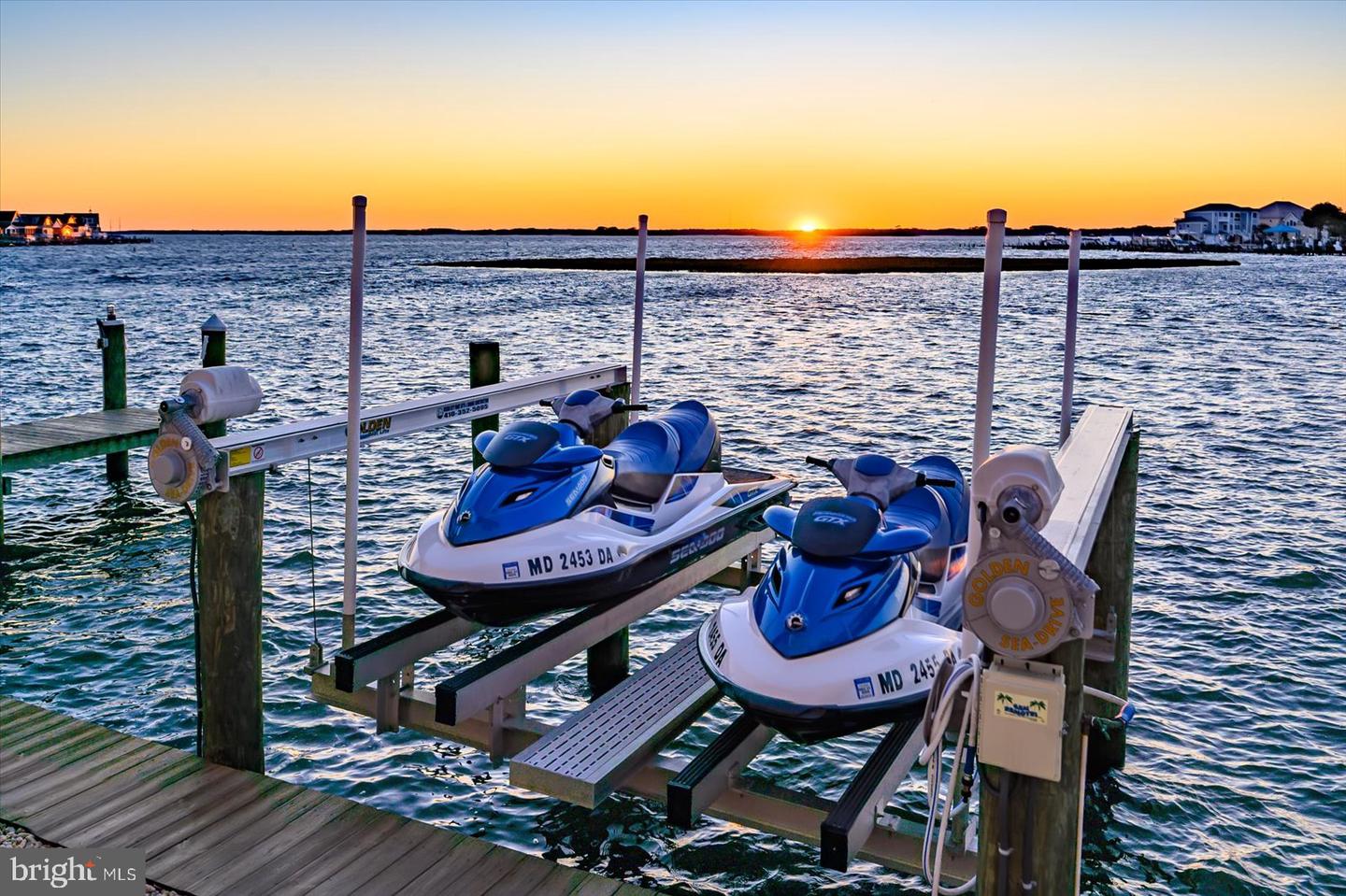 Ocean City, Maryland, 21842, United States, 3 Bedrooms Bedrooms, ,4 BathroomsBathrooms,Residential,For Sale,1986506