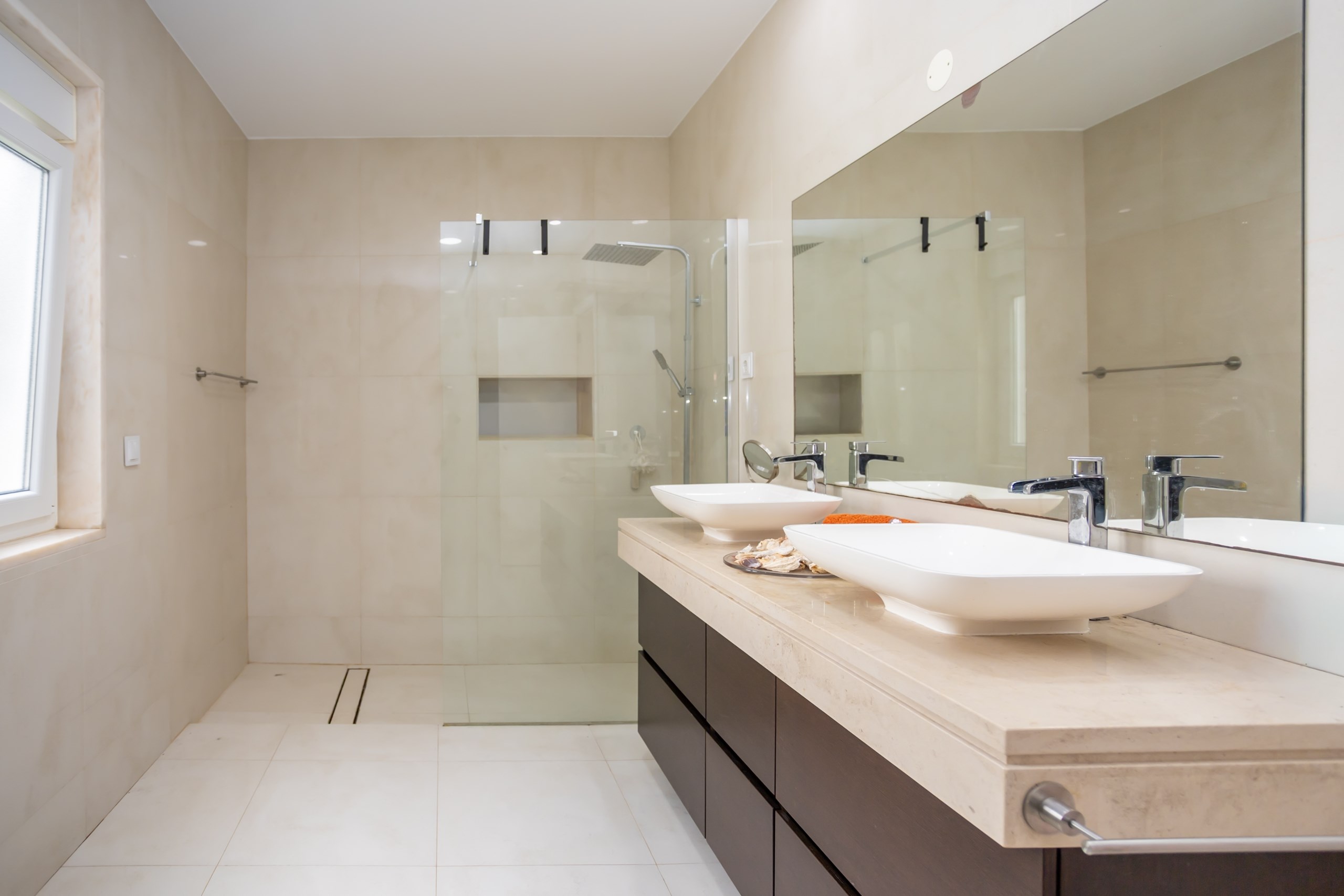 Loures, Lisbon, 2670-560, PT, 5 Bedrooms Bedrooms, ,3 BathroomsBathrooms,Residential,For Sale,1989673