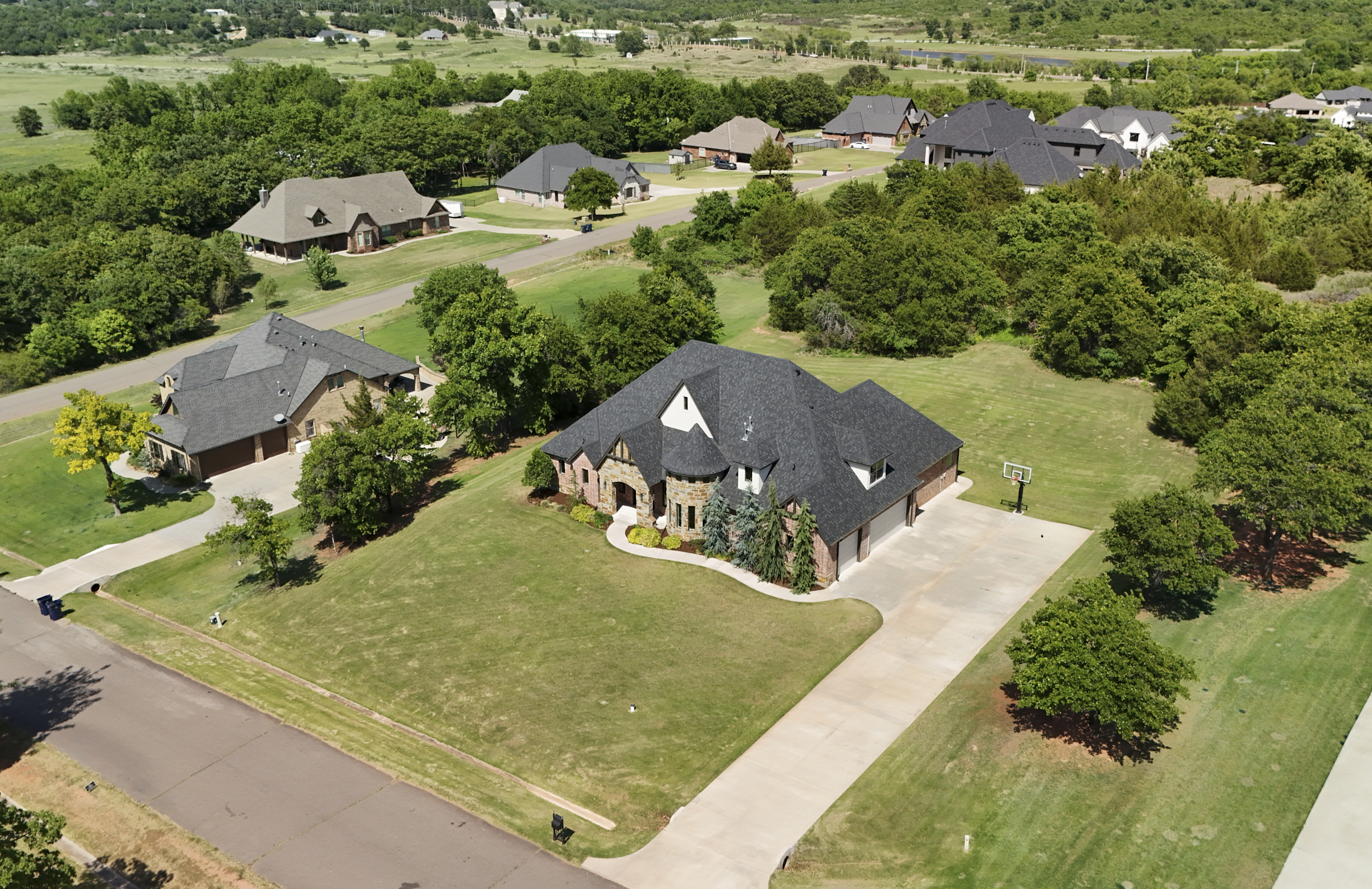  9908 Jamie Way, Choctaw, OK 73020 - 物件實景