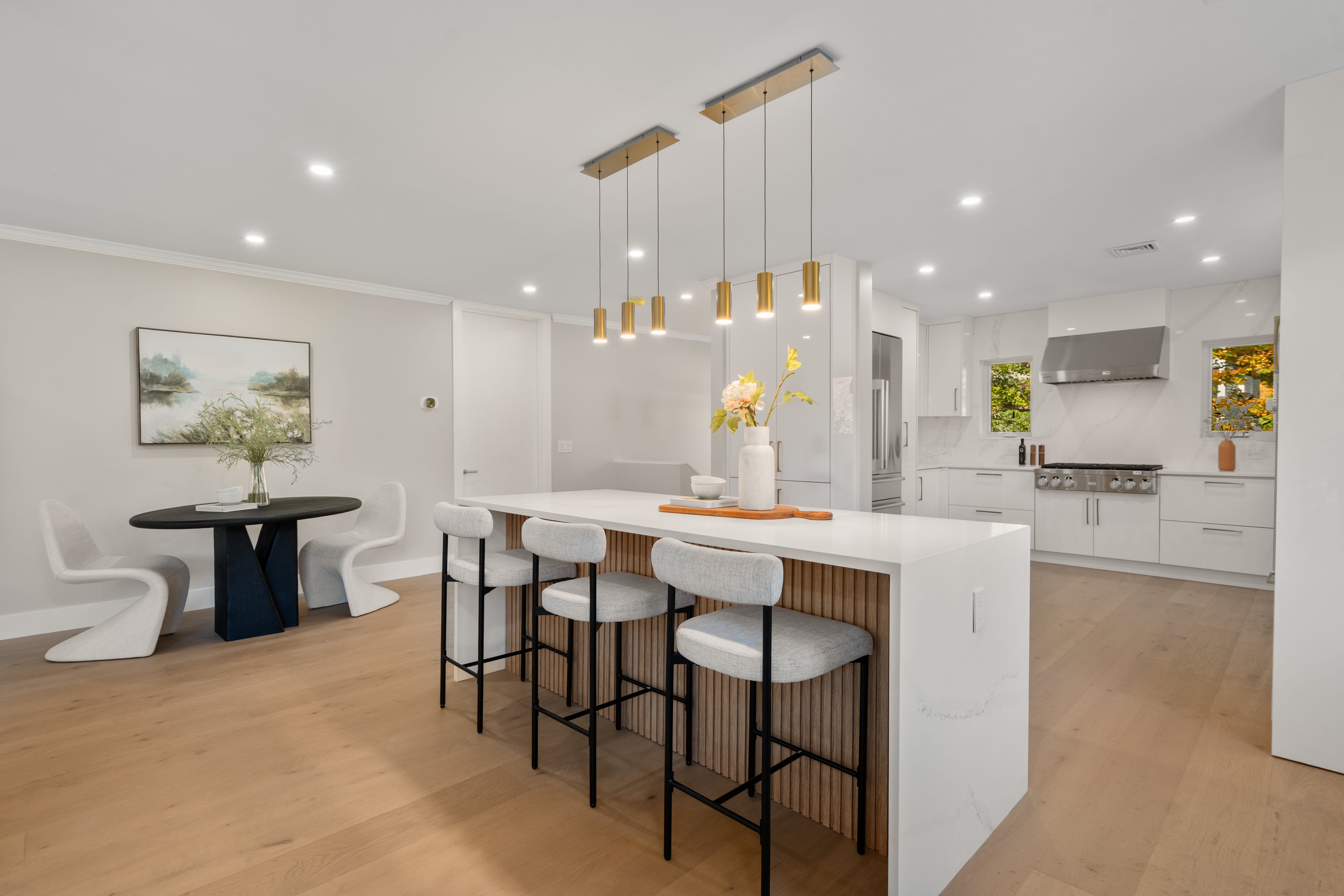  8 Irene Road, Bedford, MA, 01730 - 物件實景