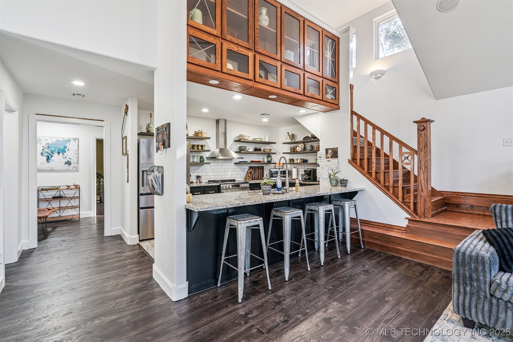 Stigler, Oklahoma, 74462, United States, 5 Bedrooms Bedrooms, ,3 BathroomsBathrooms,Residential,For Sale,2001664