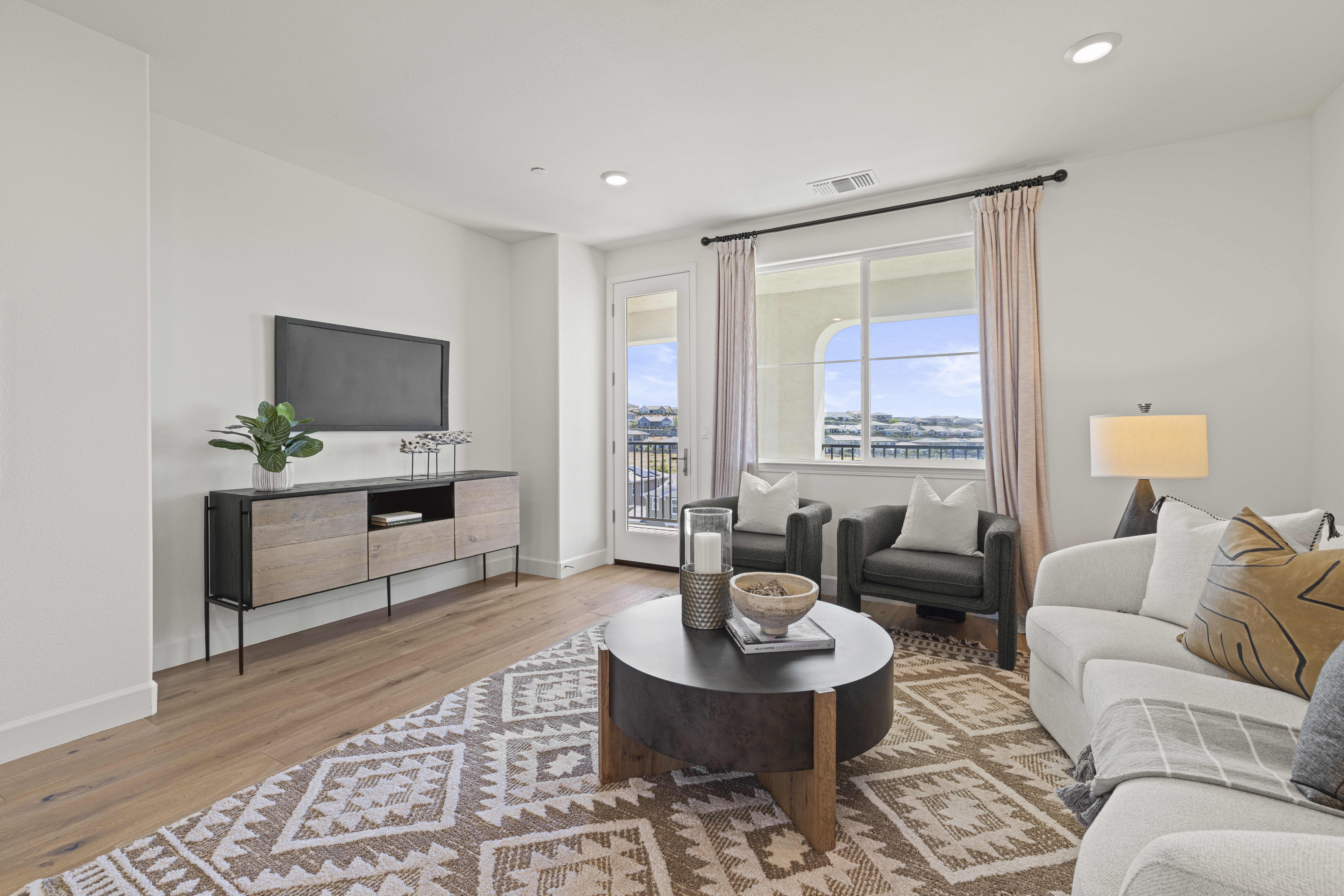  4729 Iron Bird Drive, Folsom, CA 95630 - 物件實景