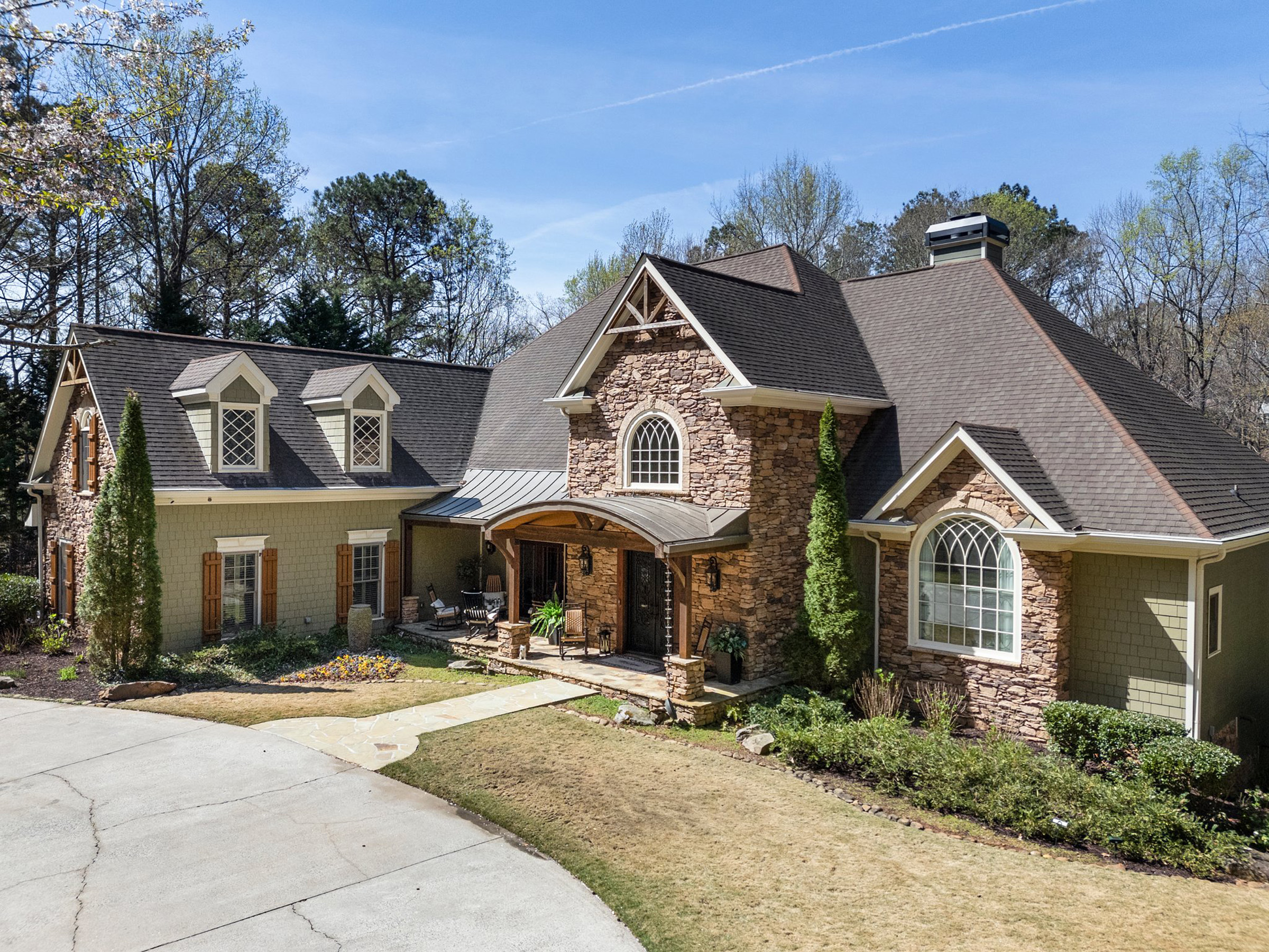 Private 7+/- Acre Estate Near Halcyon and Avalon