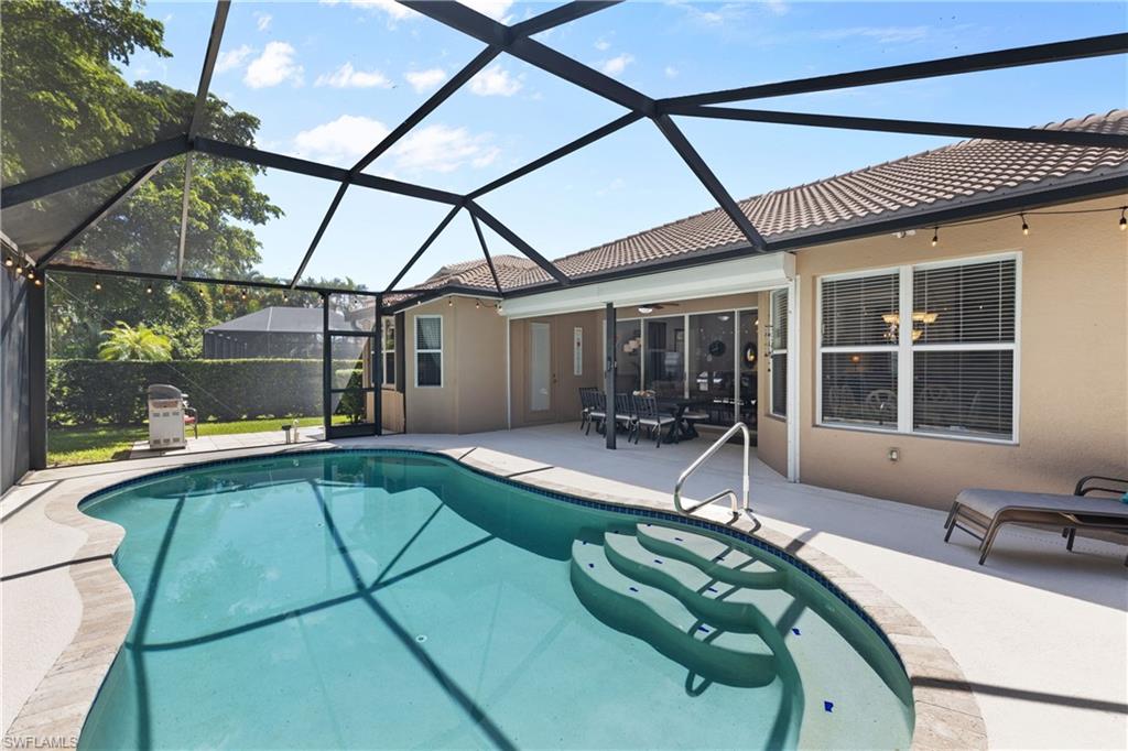 Fort Myers, Florida, 33919, United States, 3 Bedrooms Bedrooms, ,2 BathroomsBathrooms,Residential,For Sale,1941822