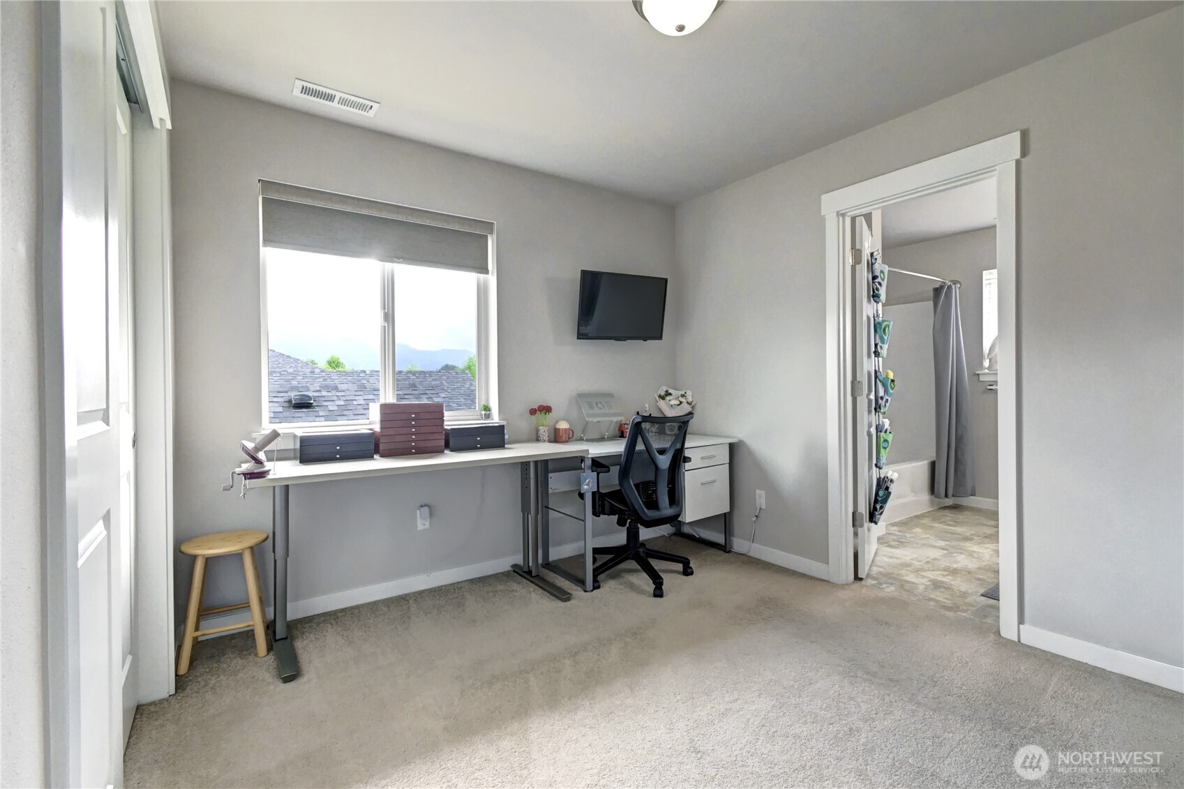 Mount Vernon, Washington, 98273, United States, 3 Bedrooms Bedrooms, ,3 BathroomsBathrooms,Residential,For Sale,1827775