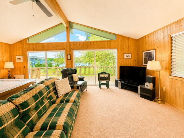 Mecosta, Michigan, 49332, United States, 4 Bedrooms Bedrooms, ,6 BathroomsBathrooms,Residential,For Sale,2048361