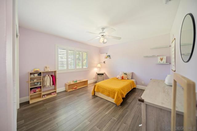 Escondido, California, 92025, United States, 3 Bedrooms Bedrooms, ,2 BathroomsBathrooms,Residential,For Sale,1975164