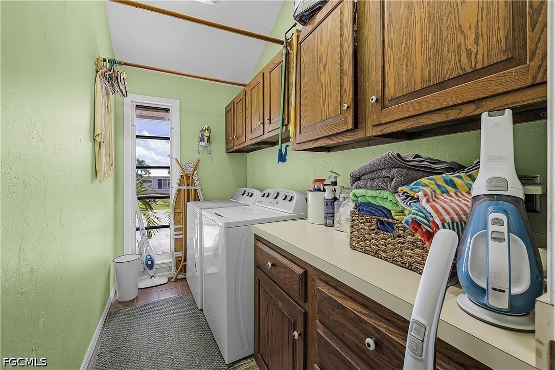 Bokeelia, Florida, 33922, United States, 2 Bedrooms Bedrooms, ,2 BathroomsBathrooms,Residential,For Sale,2035808