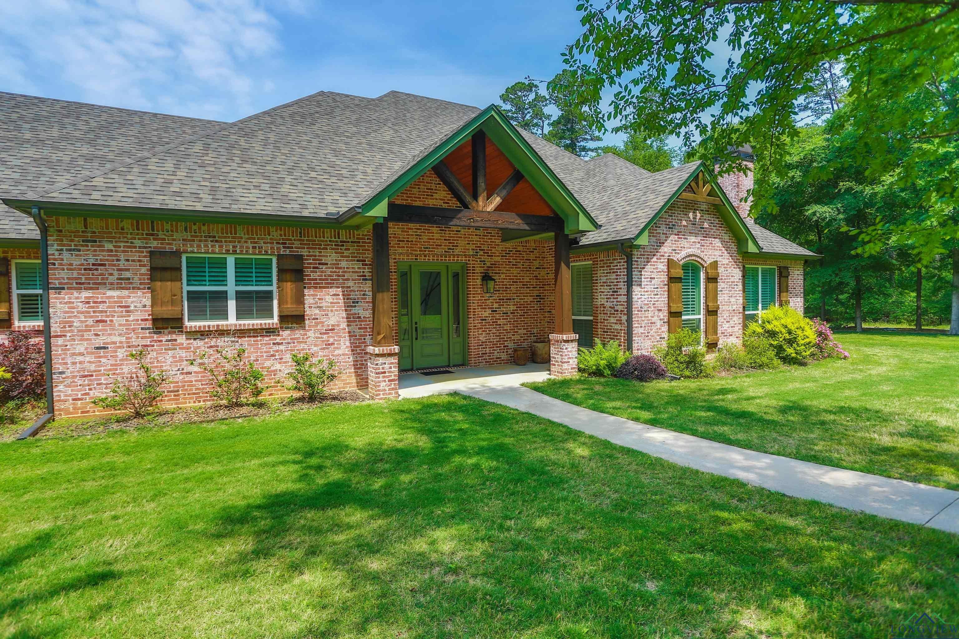 Jefferson, Texas, 75657, United States, 3 Bedrooms Bedrooms, ,3 BathroomsBathrooms,Residential,For Sale,1916198