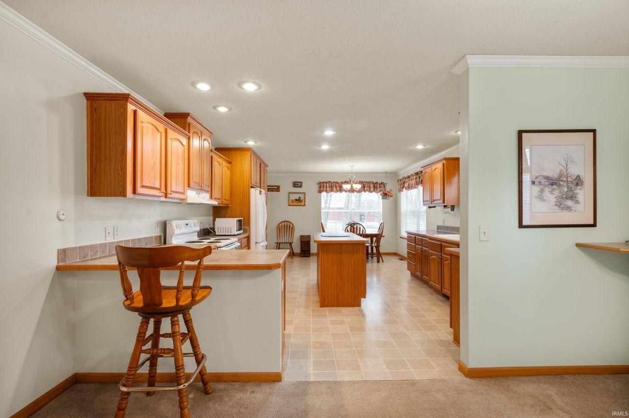 Alexandria, Indiana, 46001, United States, 3 Bedrooms Bedrooms, ,2 BathroomsBathrooms,Residential,For Sale,1728974