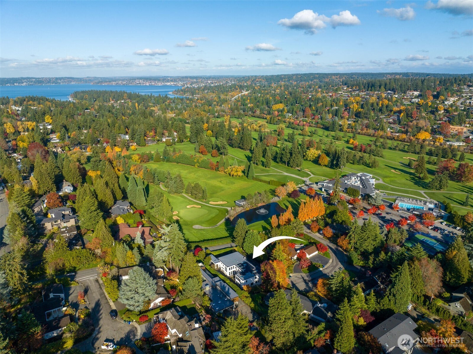 Medina, Washington, 98039, United States, 5 Bedrooms Bedrooms, ,6 BathroomsBathrooms,Residential,For Sale,1897136