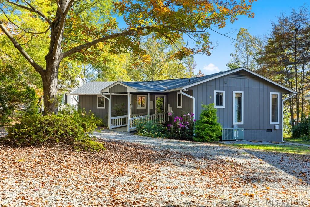 Henrico, North Carolina, 27842, United States, 2 Bedrooms Bedrooms, ,2 BathroomsBathrooms,Residential,For Sale,1988120