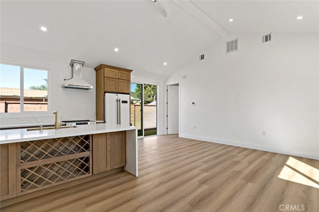 Fullerton, California, 92833, United States, 6 Bedrooms Bedrooms, ,4 BathroomsBathrooms,Residential,For Sale,1979244