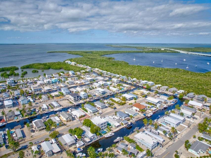Key Largo, Florida, 33037, United States, 5 Bedrooms Bedrooms, ,3 BathroomsBathrooms,Residential,For Sale,2002061