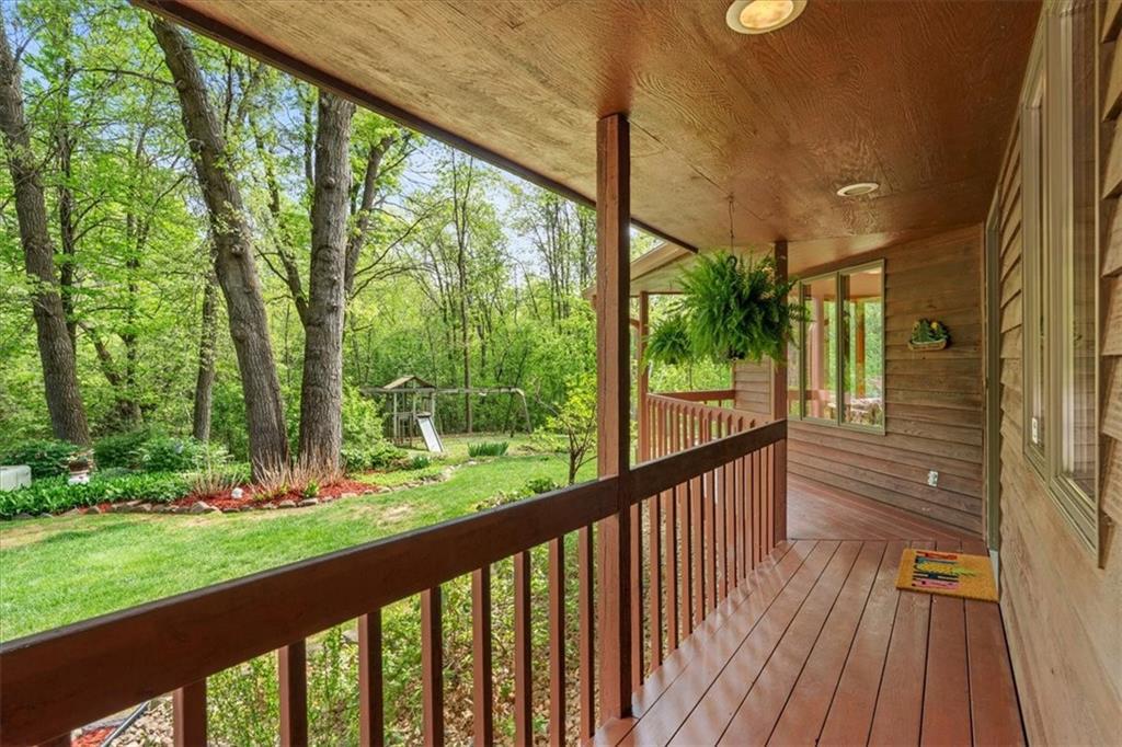 New Richmond, Wisconsin, 54017, United States, 3 Bedrooms Bedrooms, ,3 BathroomsBathrooms,Residential,For Sale,1826974