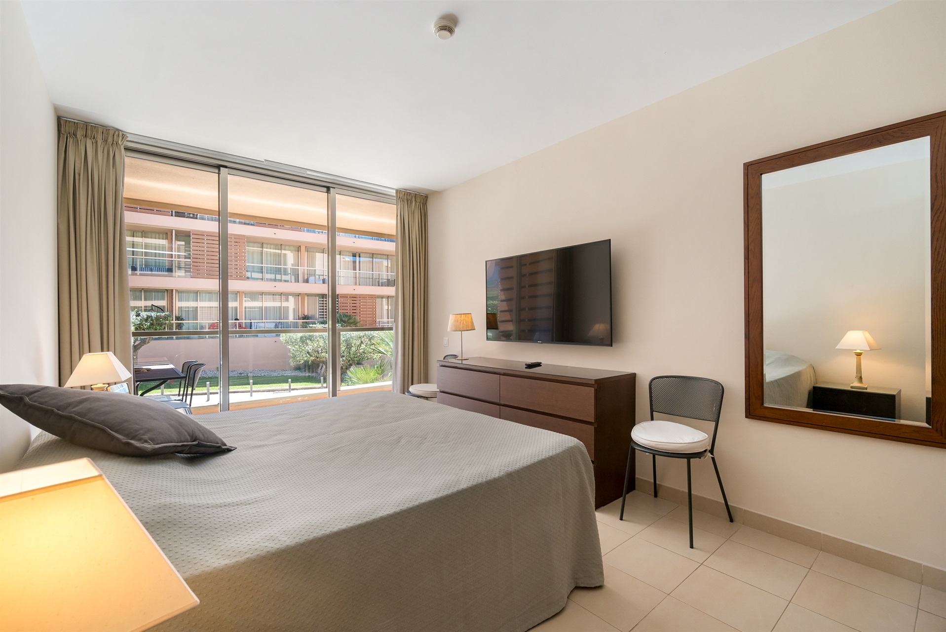  Flat, 2 bedrooms, for Sale - 物件實景