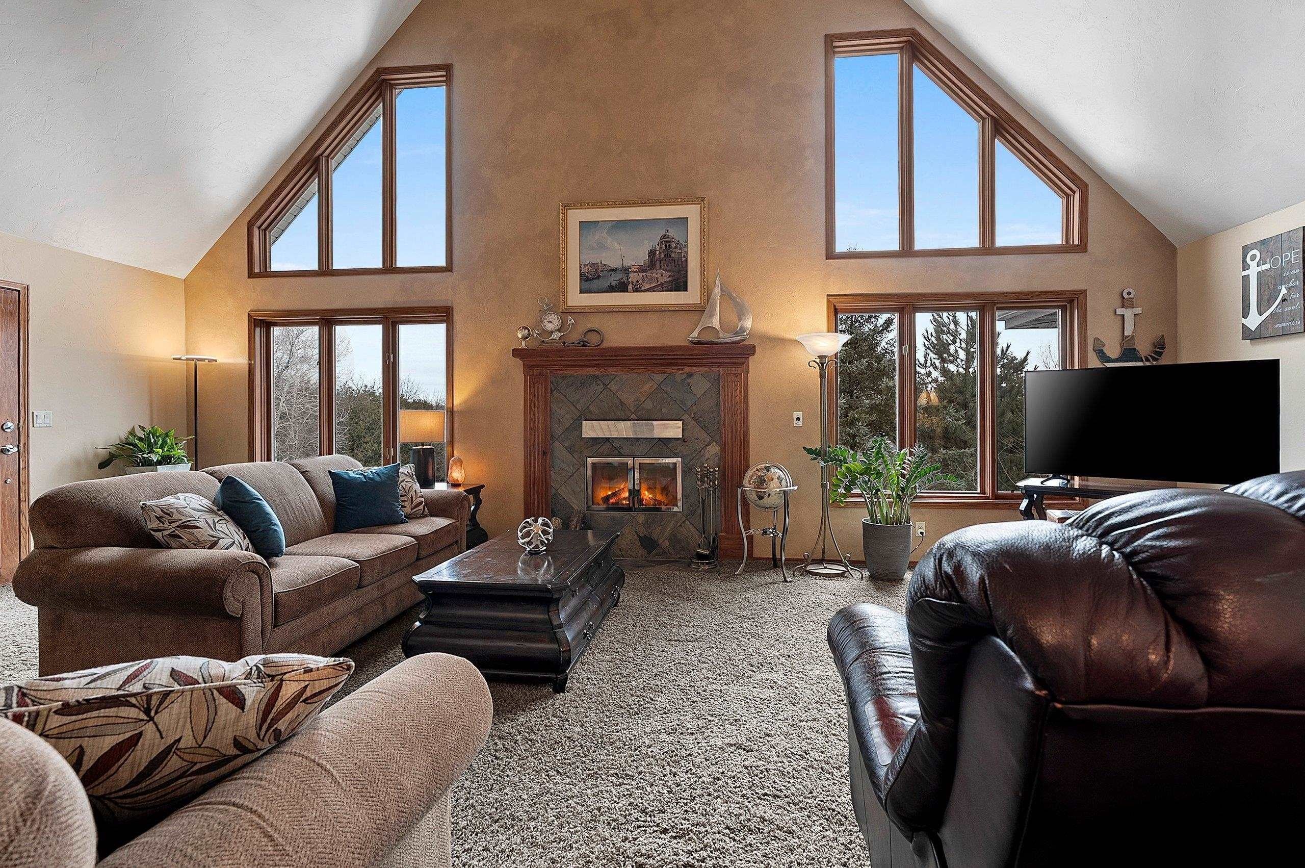 GREEN BAY, Wisconsin, 54313-8600, United States, 3 Bedrooms Bedrooms, ,4 BathroomsBathrooms,Residential,For Sale,2009732