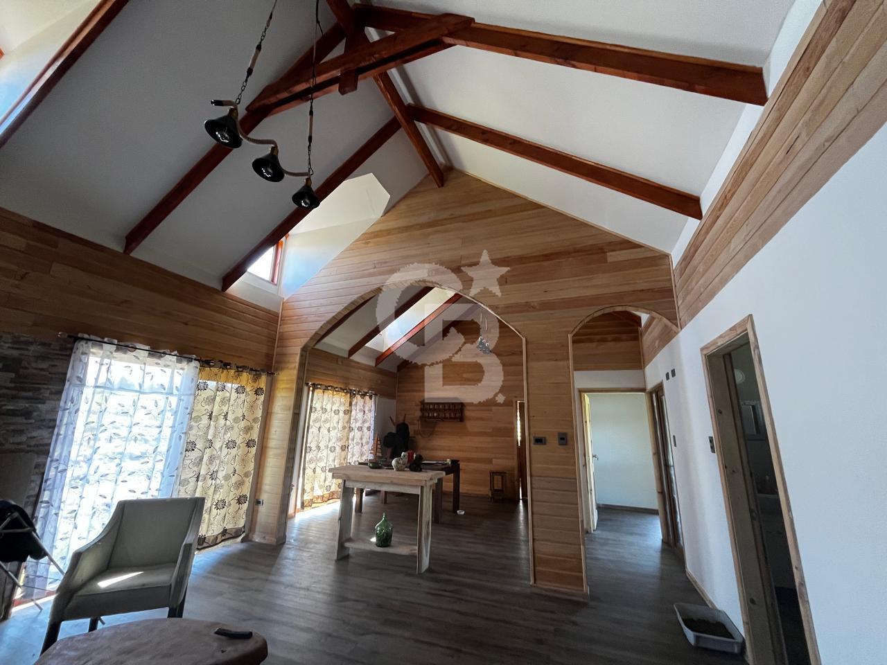 Puerto Varas, Chile, 3 Bedrooms Bedrooms, ,2 BathroomsBathrooms,Residential,For Sale,1999040