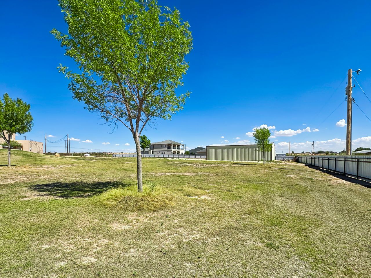 Carlsbad, New Mexico, 88220, United States, 4 Bedrooms Bedrooms, ,3 BathroomsBathrooms,Residential,For Sale,1973725