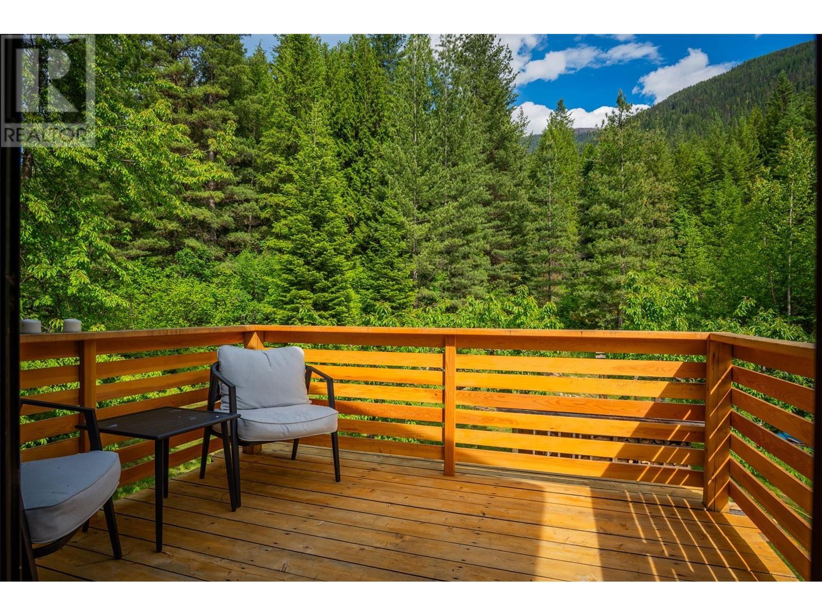 WINLAW, British Columbia, V0G 2J0, CA, 2 Bedrooms Bedrooms, ,1 BathroomBathrooms,Residential,For Sale,1913701