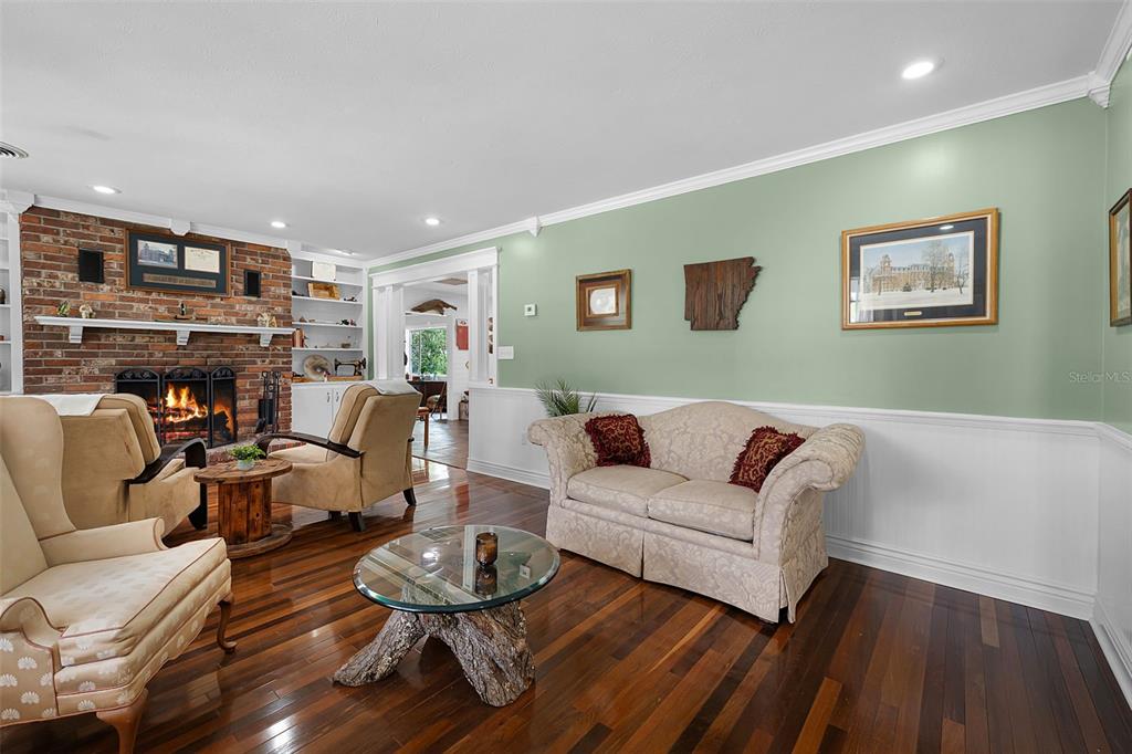 Lake Wales, Florida, 33853, United States, 4 Bedrooms Bedrooms, ,4 BathroomsBathrooms,Residential,For Sale,1927292