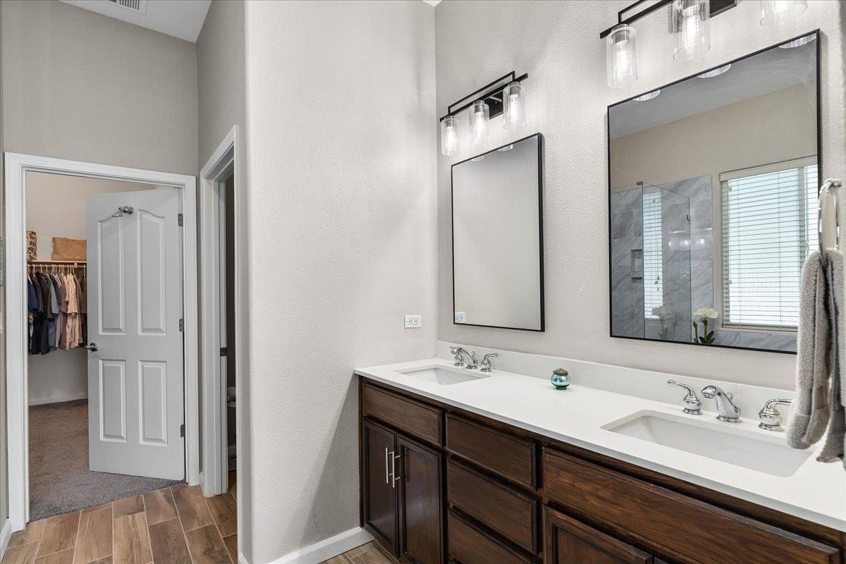 Copperopolis, California, 95228, United States, 2 Bedrooms Bedrooms, ,2 BathroomsBathrooms,Residential,For Sale,1826685