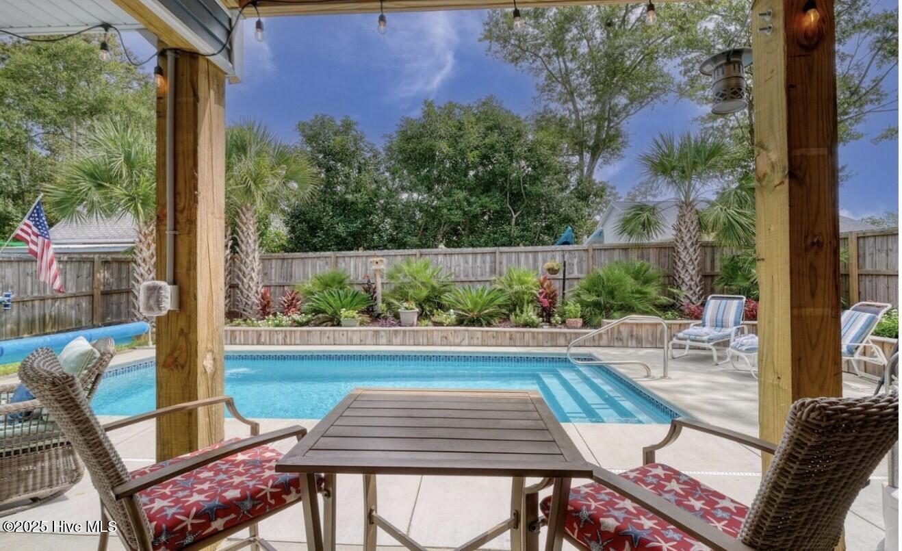 Oak Island, North Carolina, 28465, United States, 3 Bedrooms Bedrooms, ,3 BathroomsBathrooms,Residential,For Sale,1950807