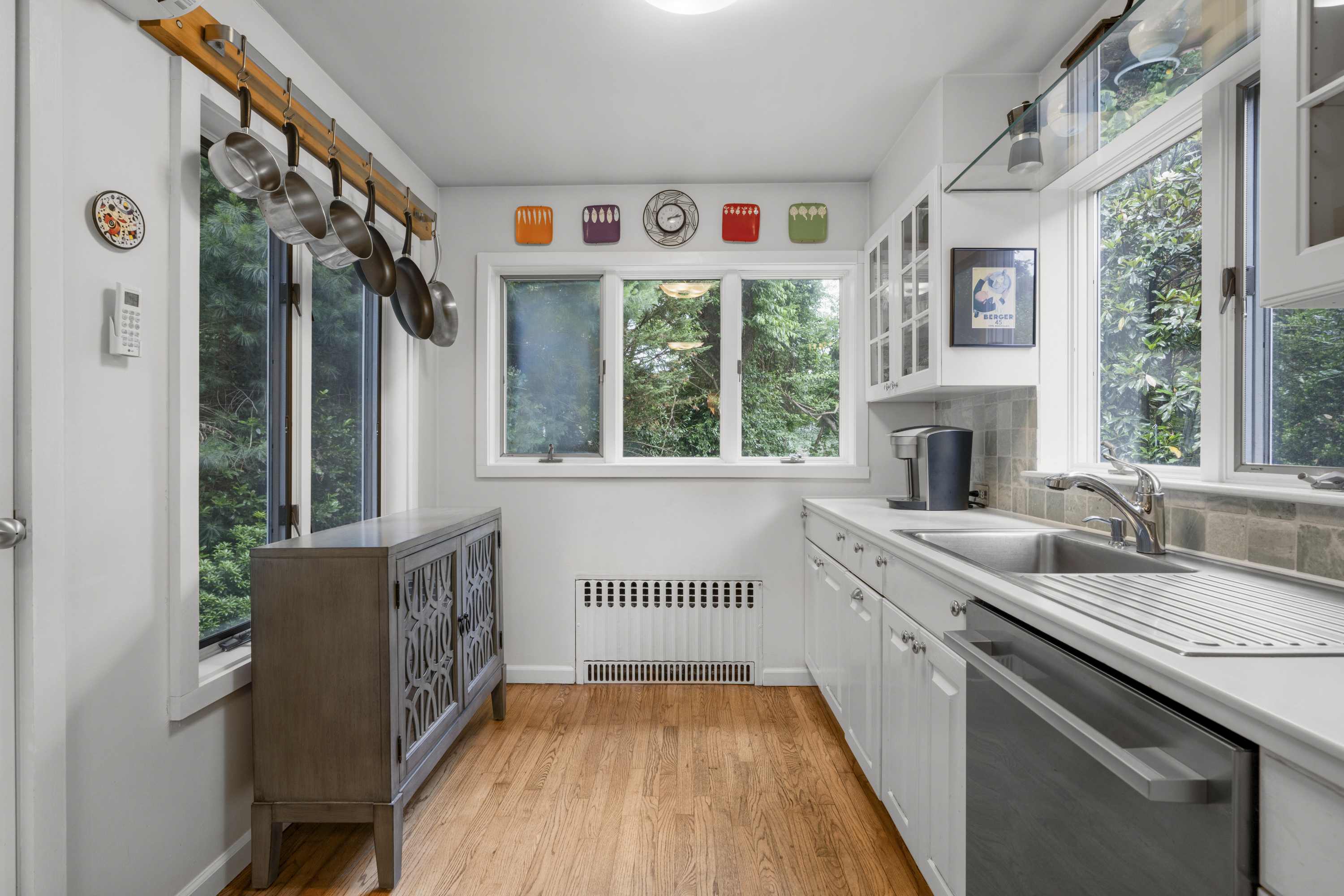  Charming Larchmont Colonial - 物件實景