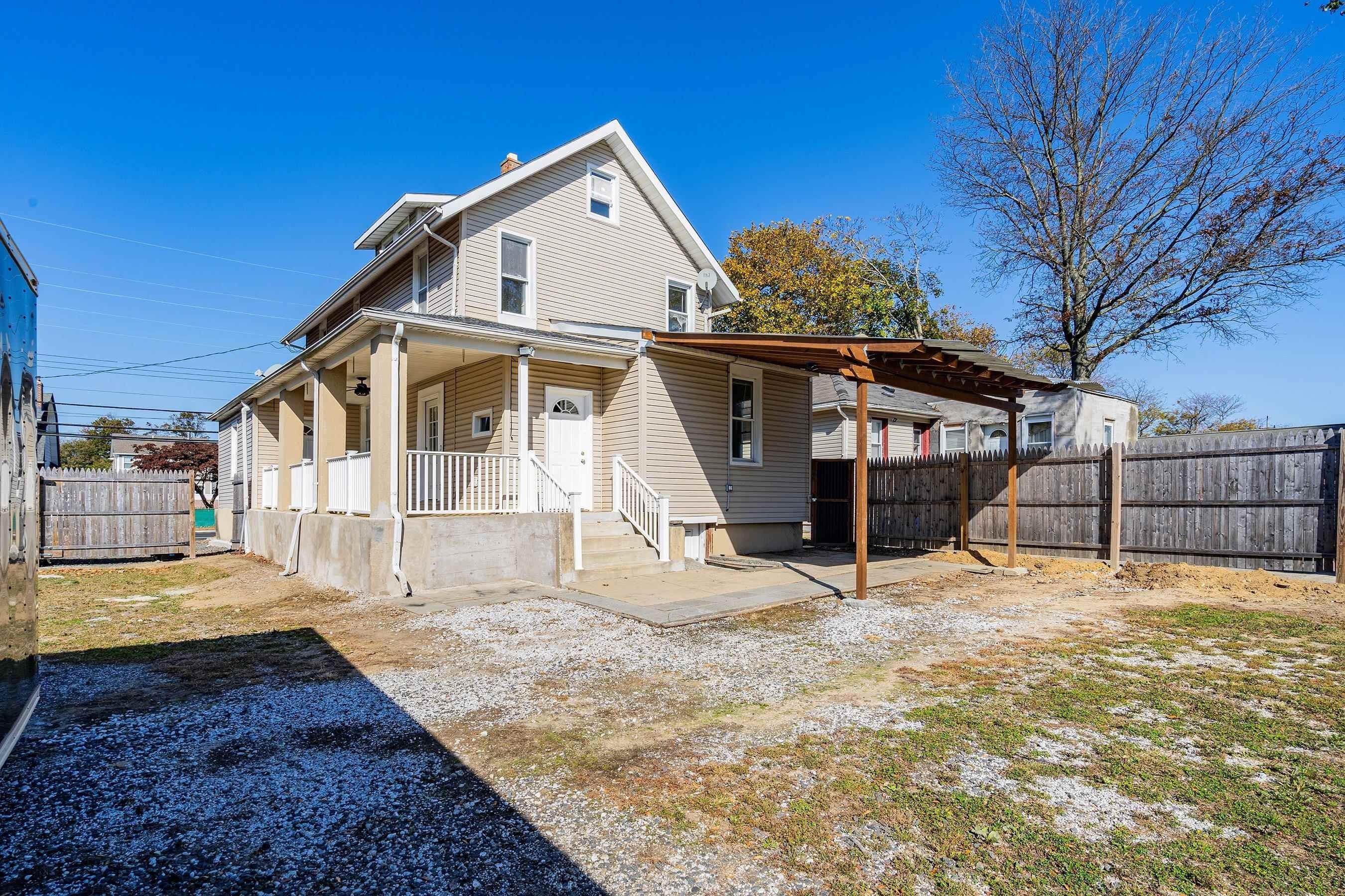 LONG BRANCH CITY, New Jersey, 07740, United States, 5 Bedrooms Bedrooms, ,3 BathroomsBathrooms,Residential,For Sale,1878640