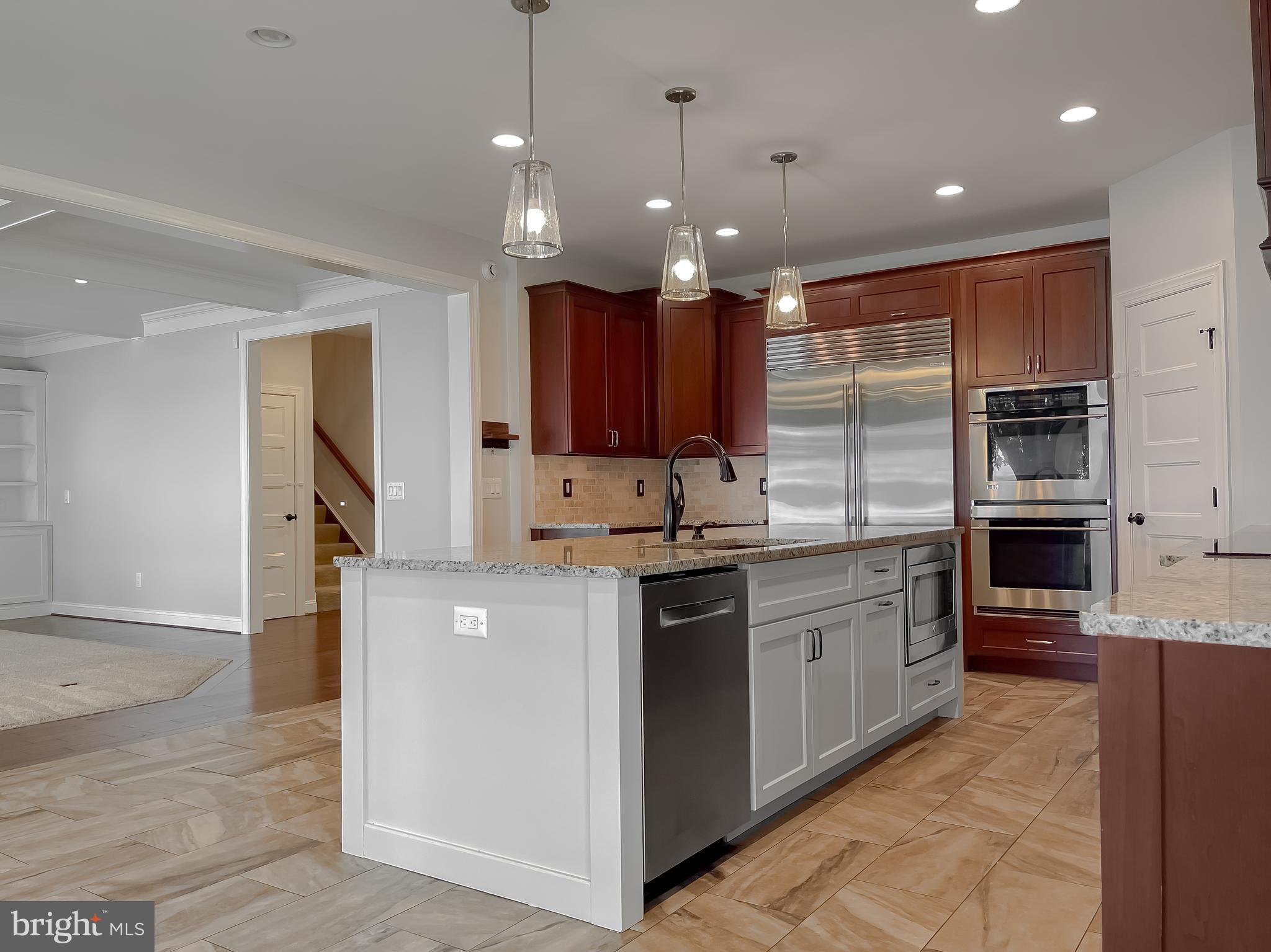 Hollywood, Maryland, 20636, United States, 5 Bedrooms Bedrooms, ,5 BathroomsBathrooms,Residential,For Sale,1914184
