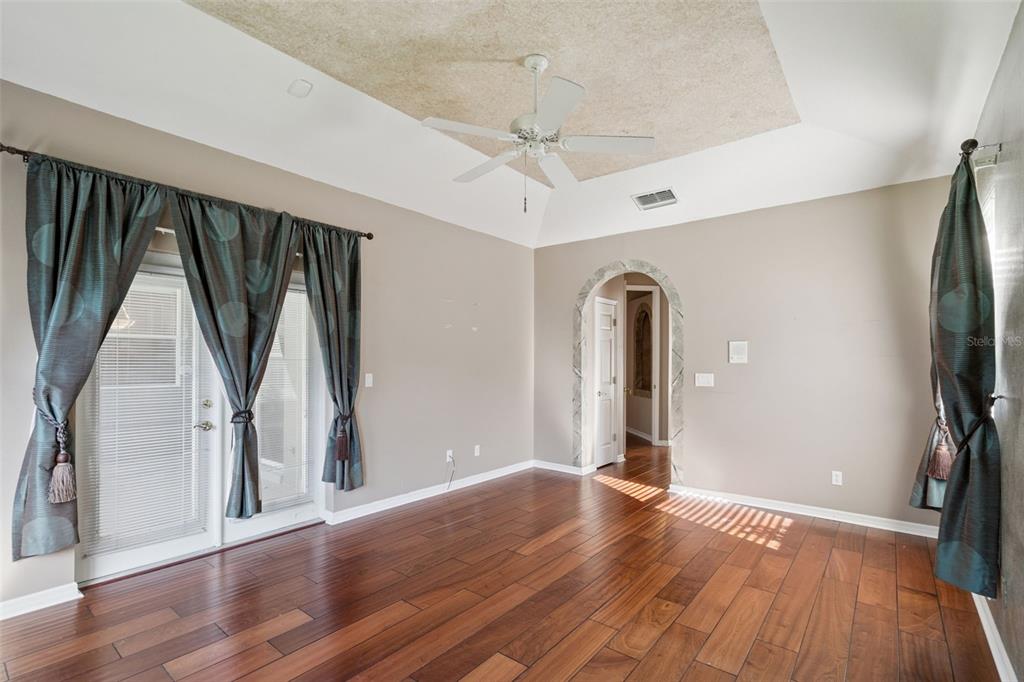 Altamonte Springs, Florida, 32714, United States, 4 Bedrooms Bedrooms, ,4 BathroomsBathrooms,Residential,For Sale,1964766