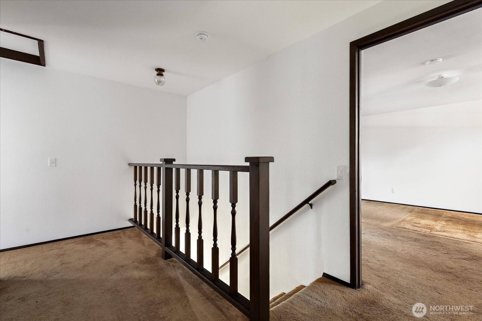 Oak Harbor, Washington, 98277, United States, 3 Bedrooms Bedrooms, ,3 BathroomsBathrooms,Residential,For Sale,1875904