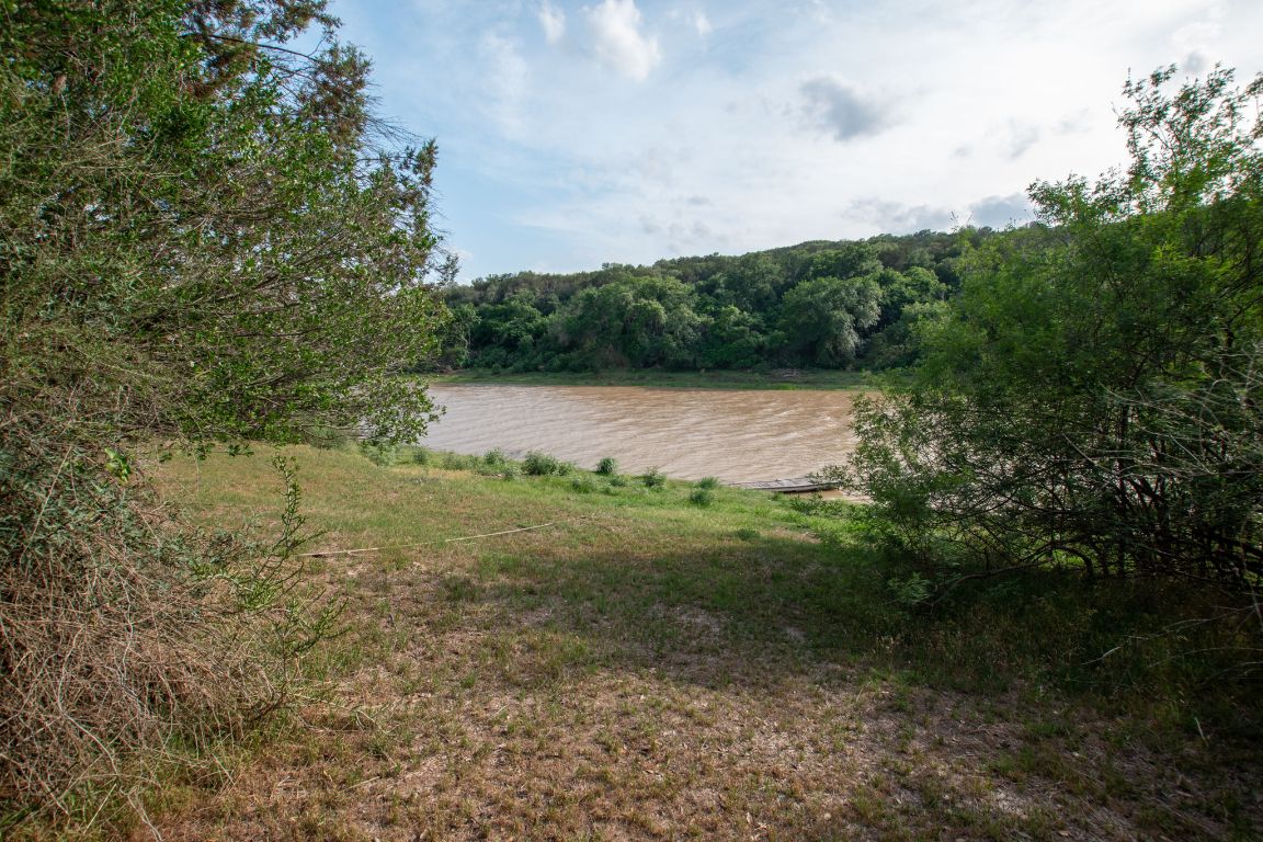 Lampasas, Texas, 76550, United States, ,Residential,For Sale,1907758