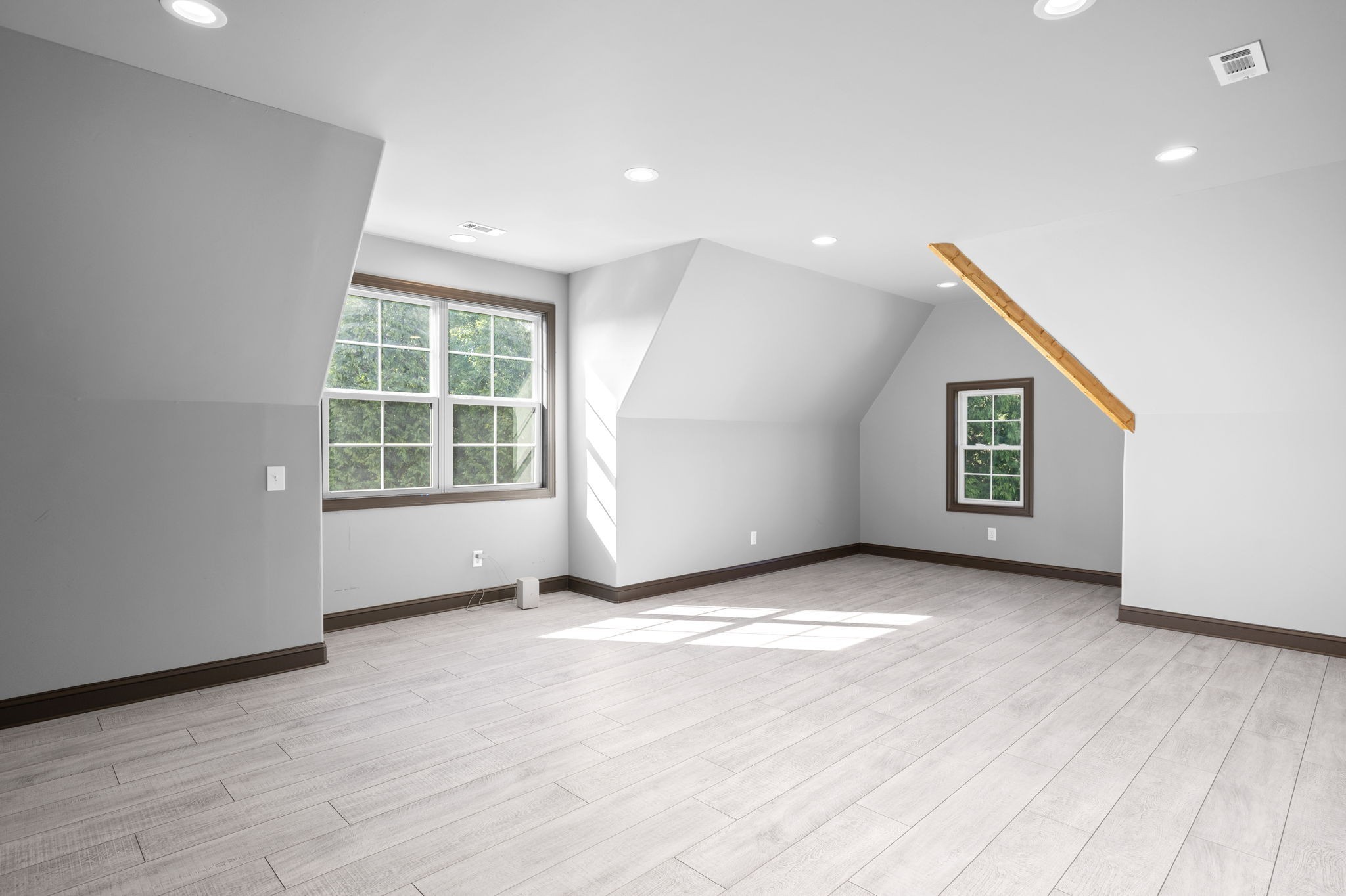  2713 Deer Haven Ct, Franklin, TN, 37067 - 物件實景