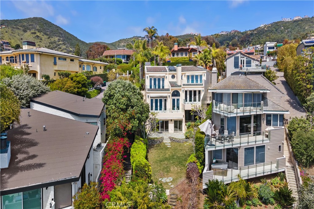 Laguna Beach, California, 92651, United States, 4 Bedrooms Bedrooms, ,4 BathroomsBathrooms,Residential,For Sale,1787523