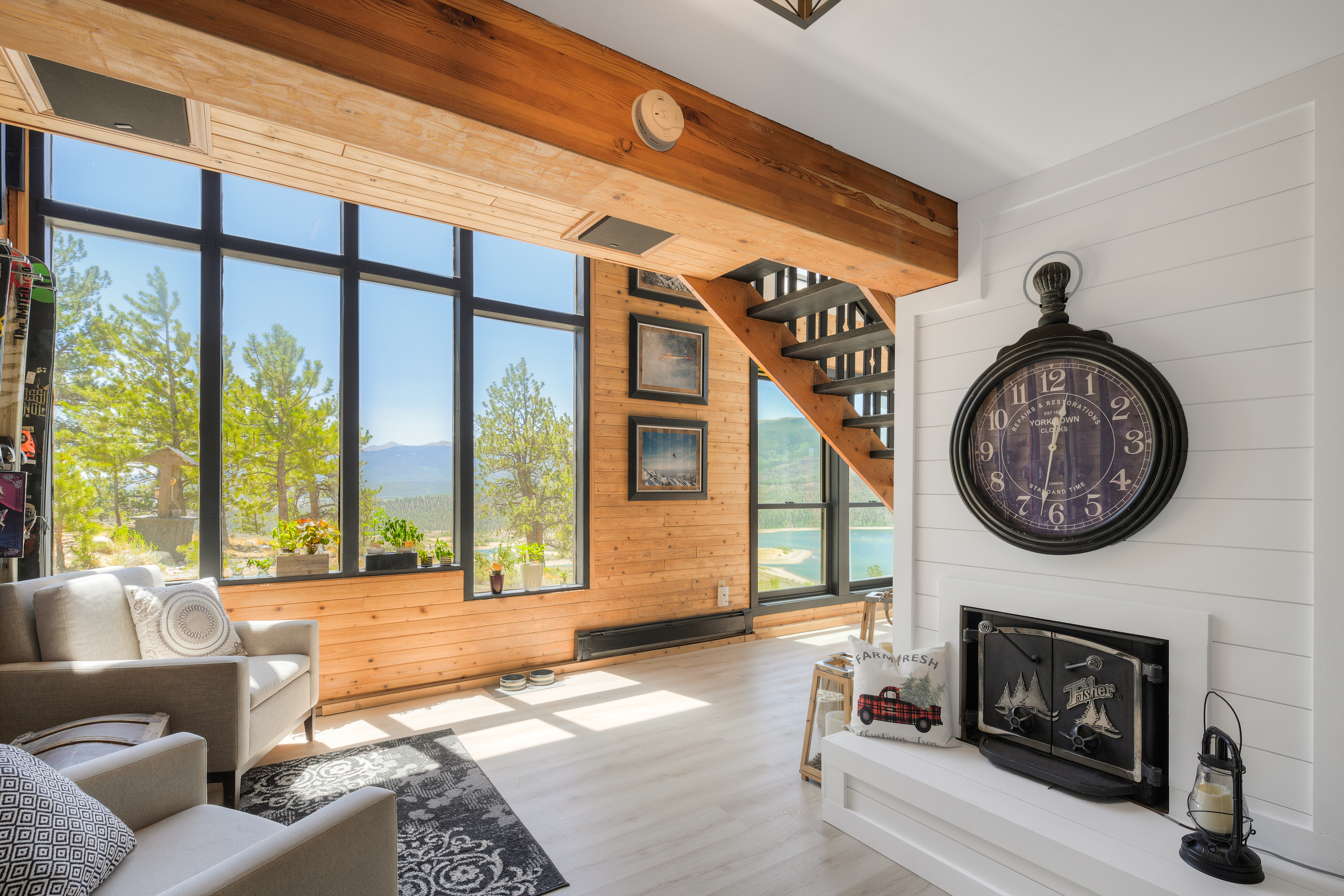  Twin Lakes Modern - 物件實景