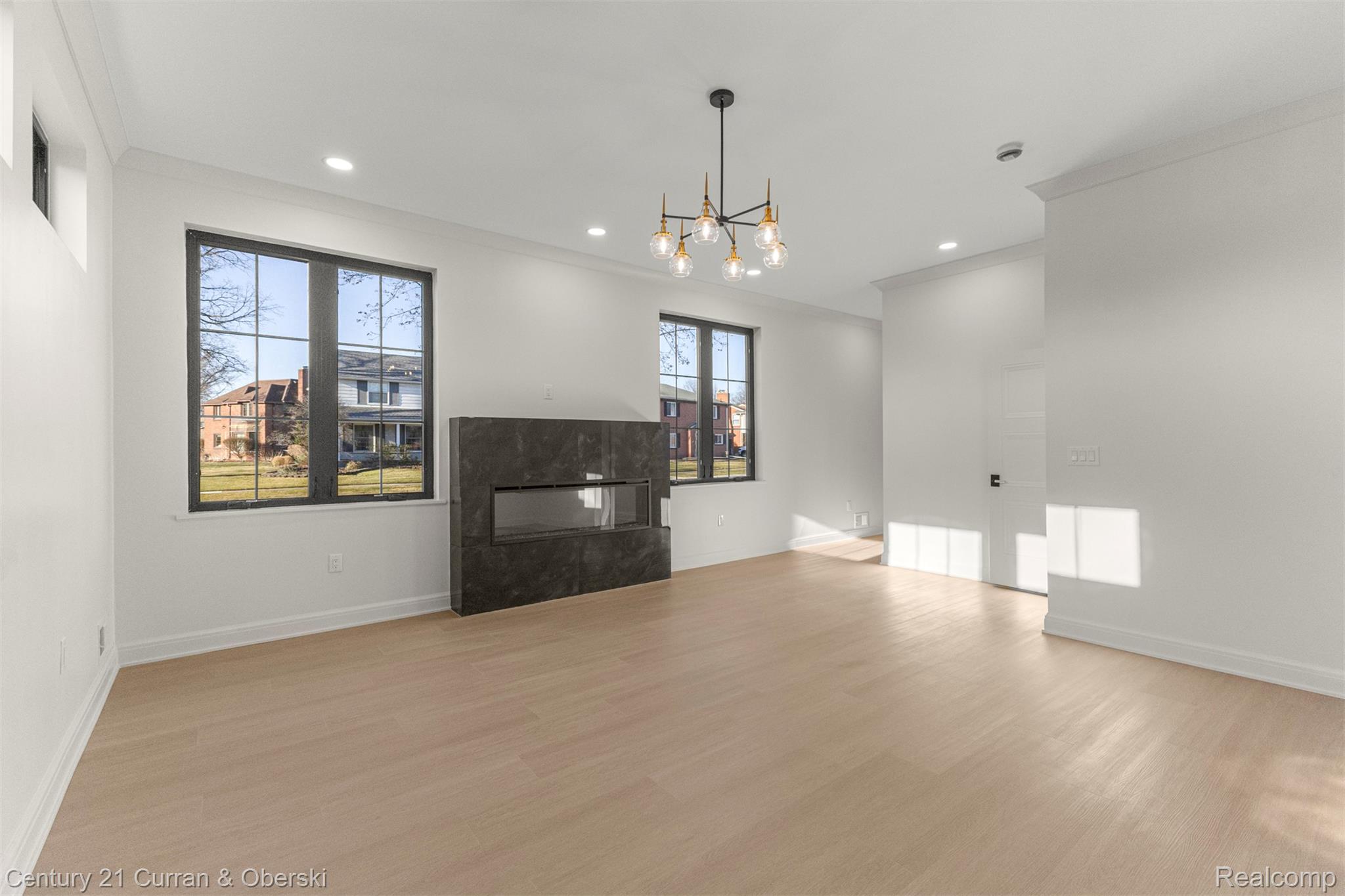 Dearborn, Michigan, 48128, United States, 5 Bedrooms Bedrooms, ,5 BathroomsBathrooms,Residential,For Sale,2030794