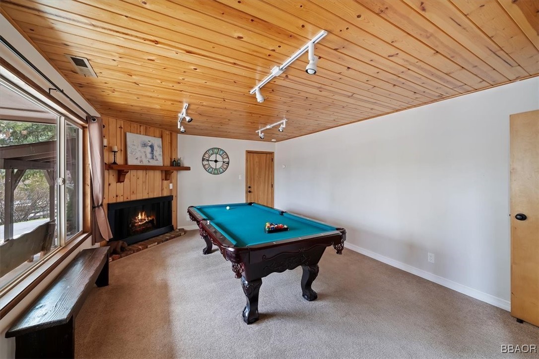 Big Bear Lake, California, 92315, United States, 4 Bedrooms Bedrooms, ,3 BathroomsBathrooms,Residential,For Sale,1827094