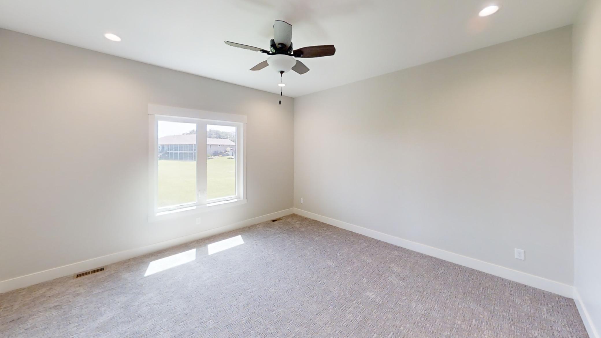 Albert Lea, Minnesota, 56007, United States, 4 Bedrooms Bedrooms, ,2 BathroomsBathrooms,Residential,For Sale,1981027