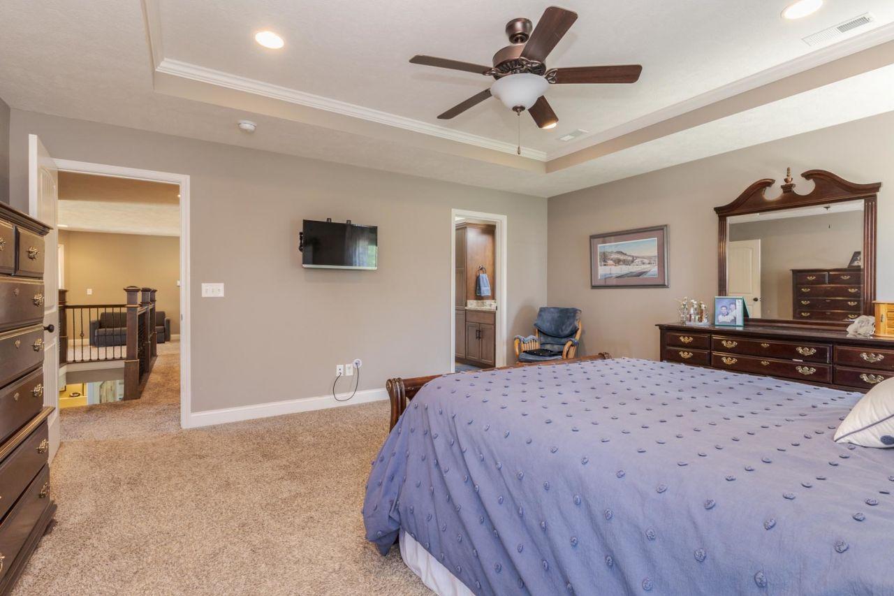 Bloomington, Illinois, 61705, United States, 5 Bedrooms Bedrooms, ,5 BathroomsBathrooms,Residential,For Sale,1817687