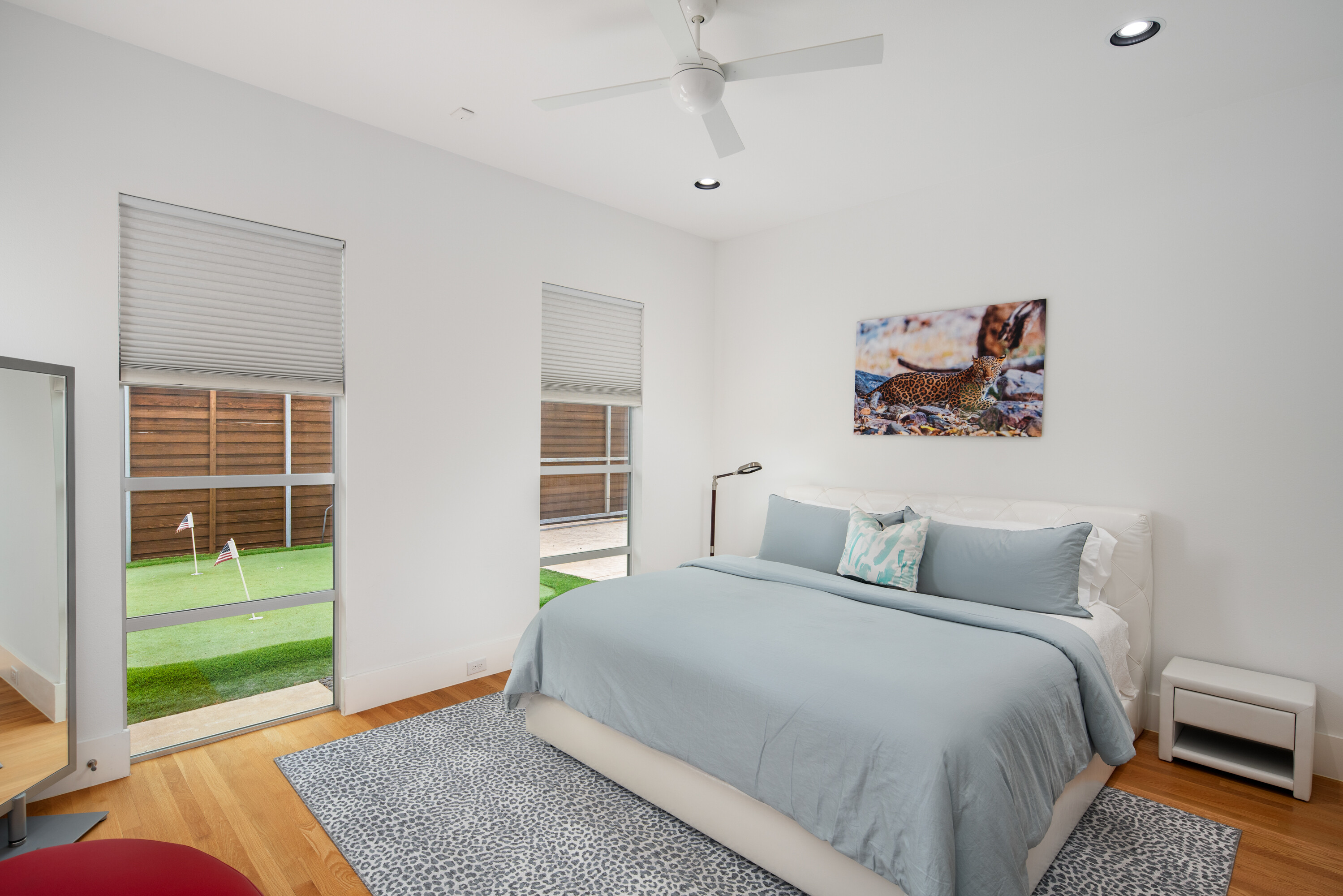  Modern, Distinctive, and Thoughtfully Designed in Melshire Estates - 物件實景