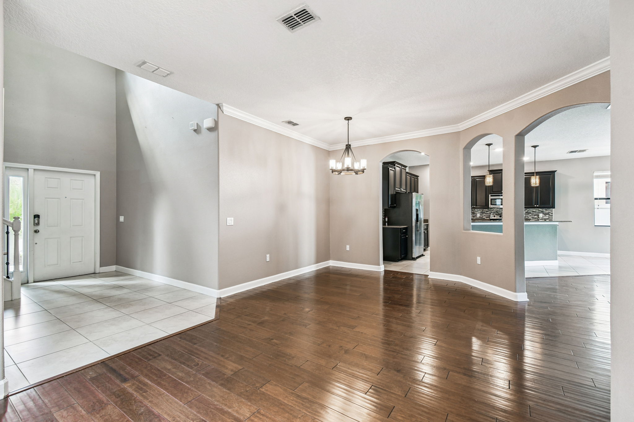 New Port Richey, Florida, 34655, United States, 6 Bedrooms Bedrooms, ,4 BathroomsBathrooms,Residential,For Sale,1980137