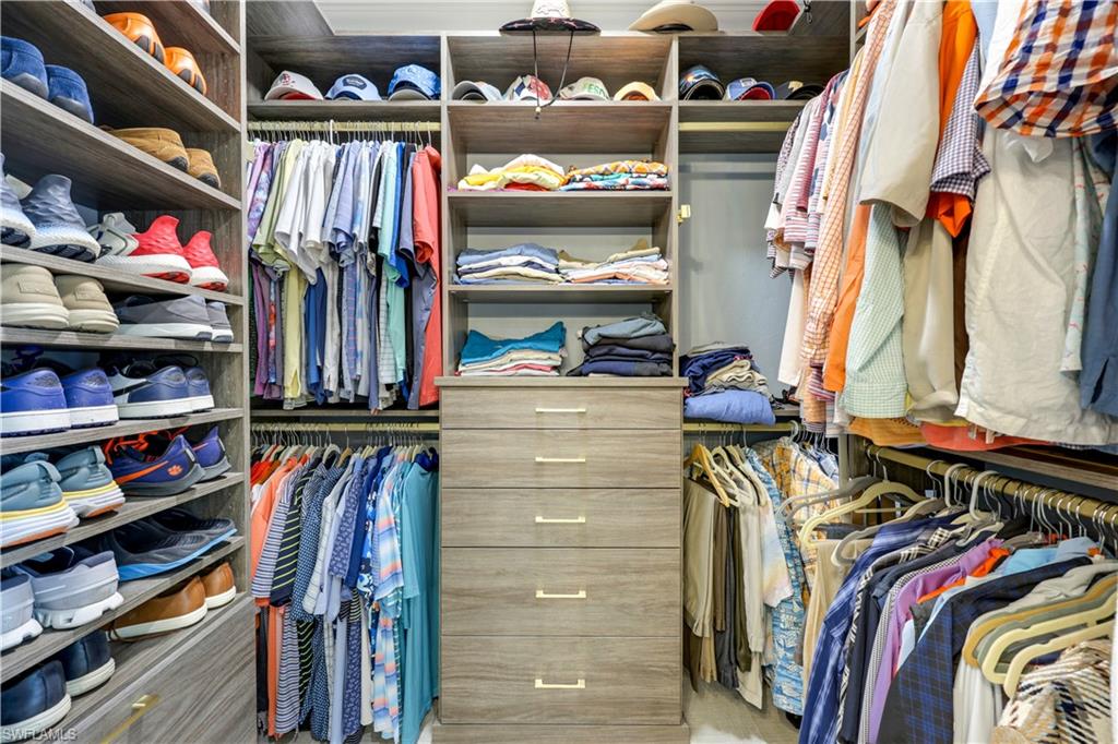 Naples, Florida, 34119, United States, 3 Bedrooms Bedrooms, ,5 BathroomsBathrooms,Residential,For Sale,1989720