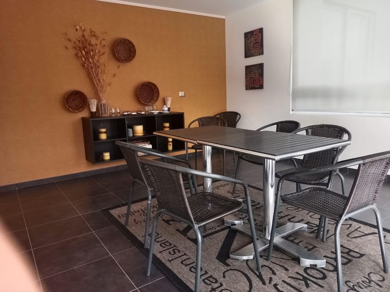 Viña Del Mar, Chile, 3 Bedrooms Bedrooms, ,2 BathroomsBathrooms,Residential,For Sale,1919846