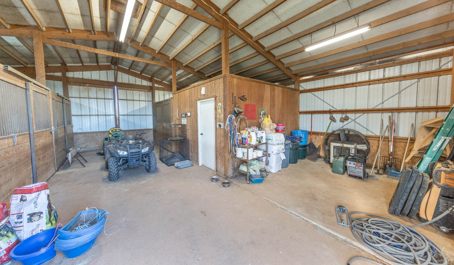 Levelland, Texas, 79336, United States, 4 Bedrooms Bedrooms, ,3 BathroomsBathrooms,Residential,For Sale,1901837