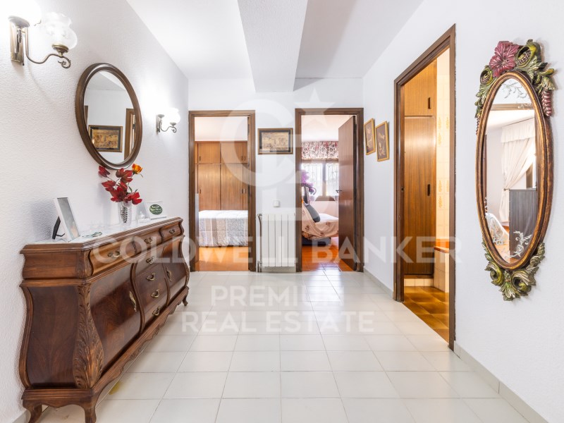 Sant Cugat del Vallès, Catalonia, ES, 5 Bedrooms Bedrooms, ,2 BathroomsBathrooms,Residential,For Sale,1759701