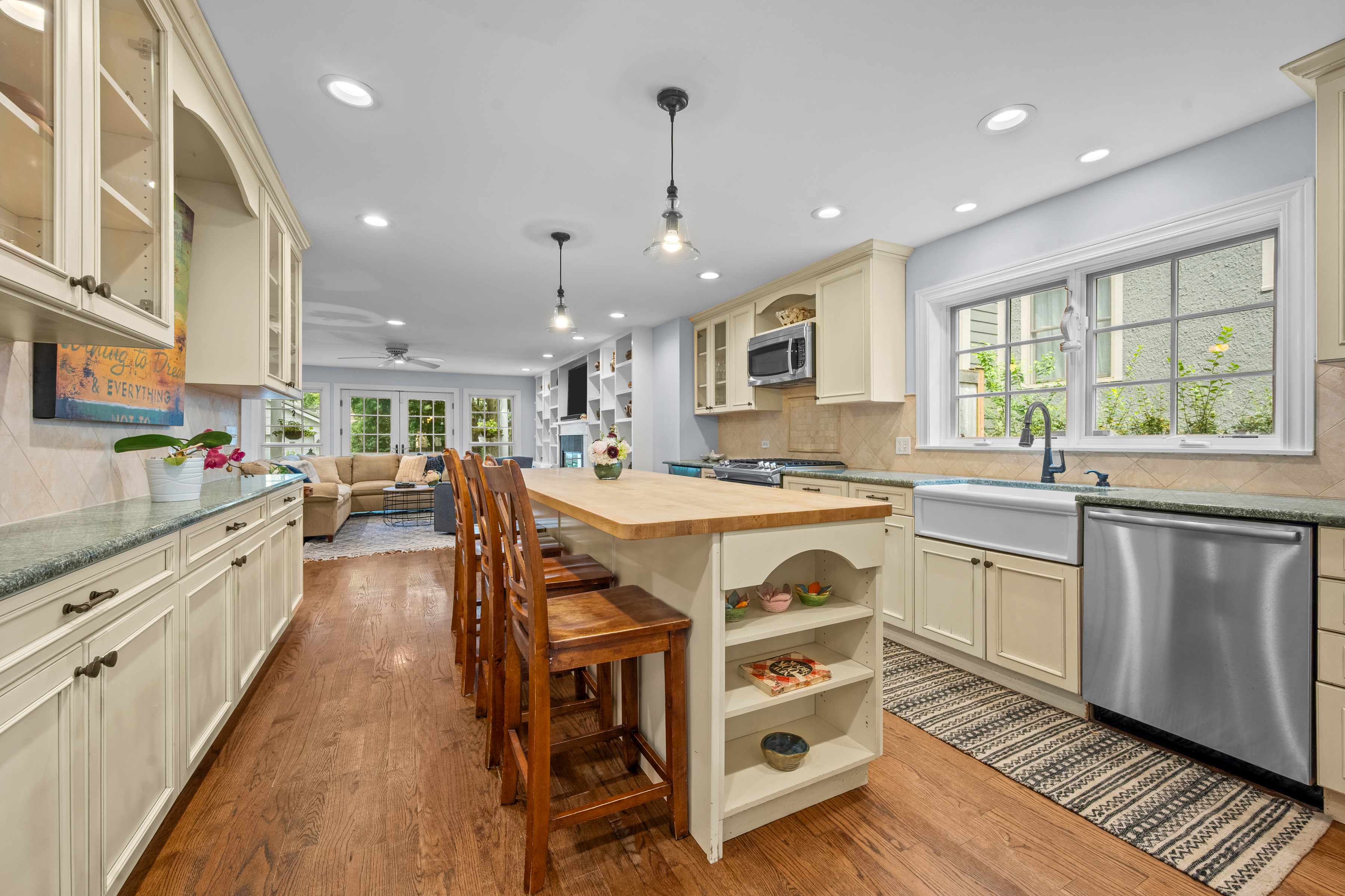  A Rare Opportunity to Enjoy the Very Best of Winnetka Living - 物件實景