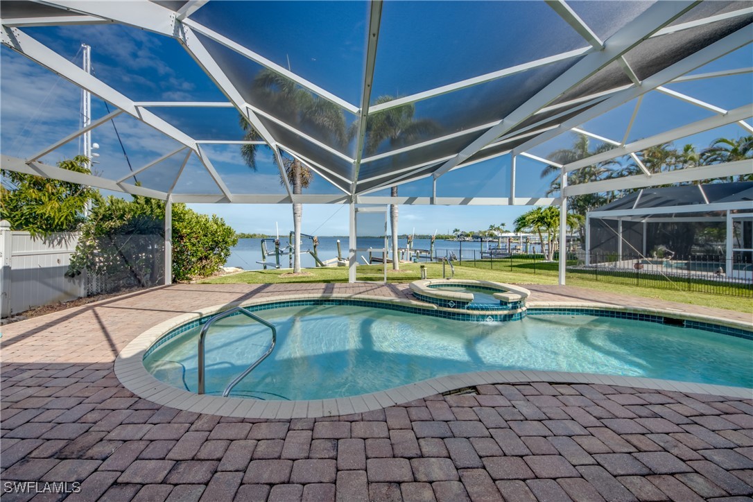 Matlacha, Florida, 33993, United States, 2 Bedrooms Bedrooms, ,2 BathroomsBathrooms,Residential,For Sale,1980106