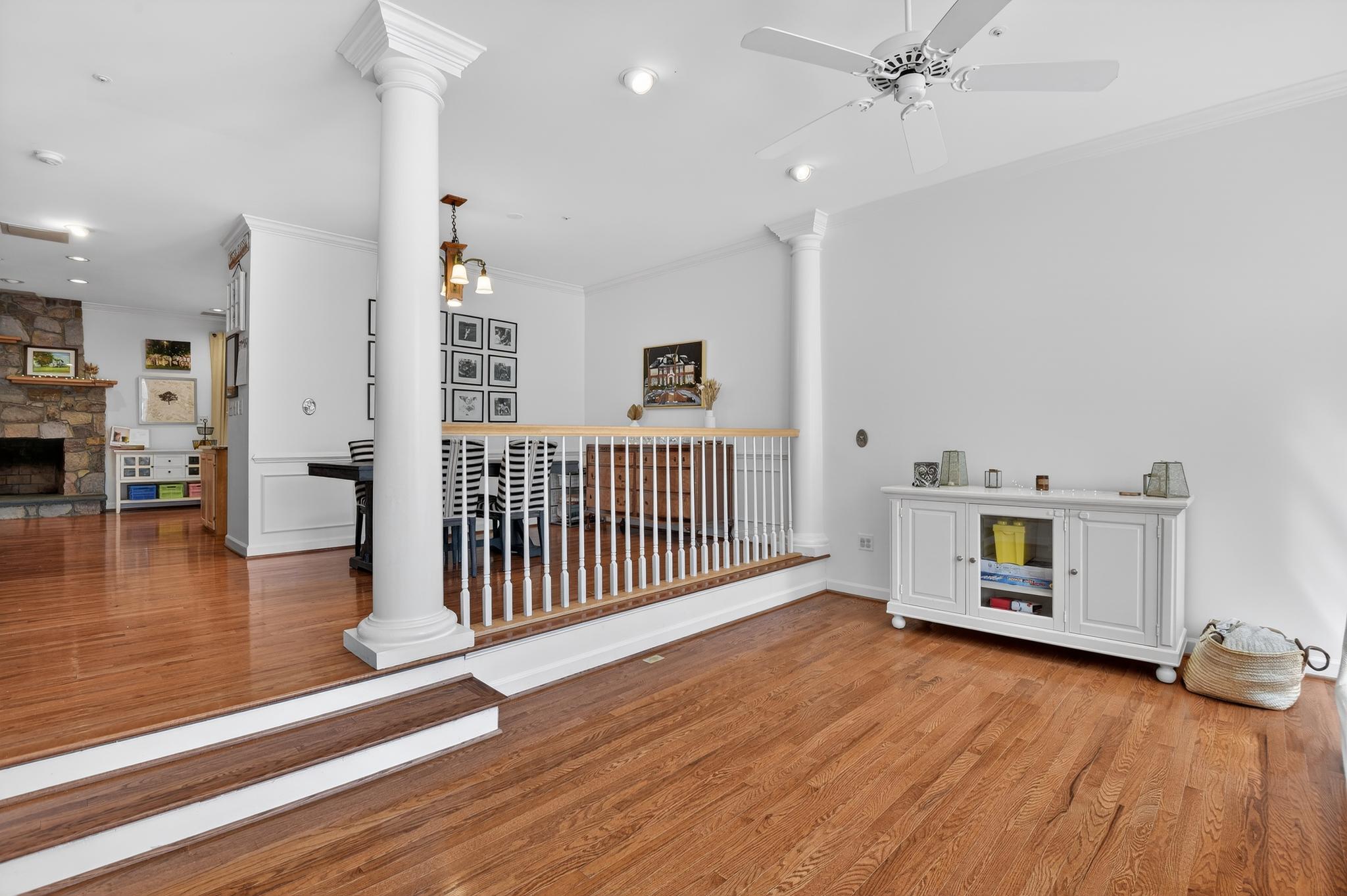  105 Crofton Hill Lane, Rockville, MD, 20850 - 物件實景